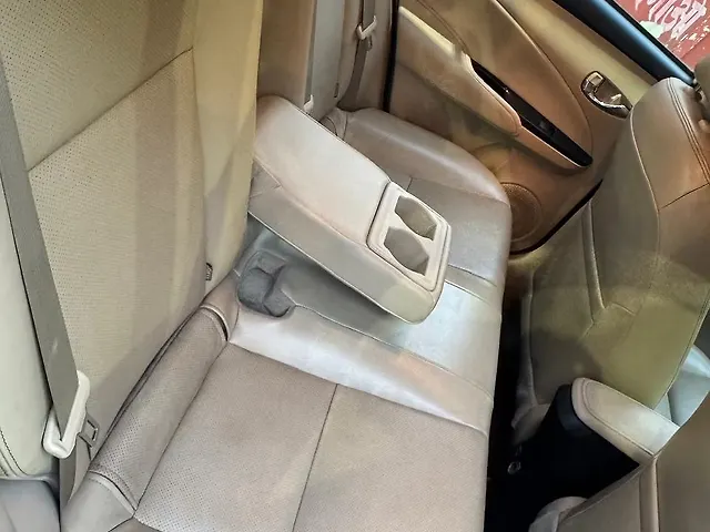 Used Toyota Yaris VX CVT [2018-2020] in Kanpur