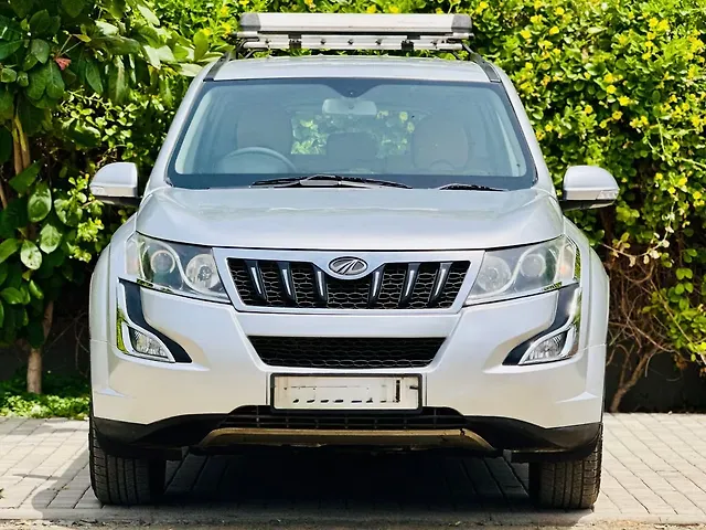 Used 2017 Mahindra XUV500 in Ahmedabad