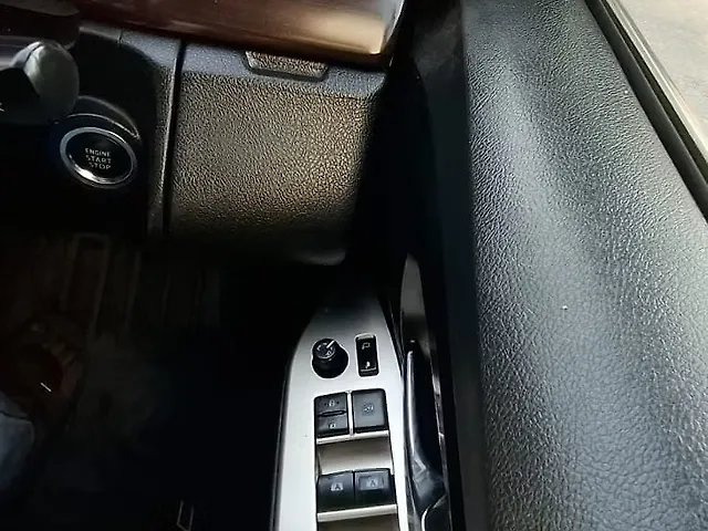 Used Toyota Innova Crysta [2023-2026] ZX Diesel Manual 7 STR in Lucknow
