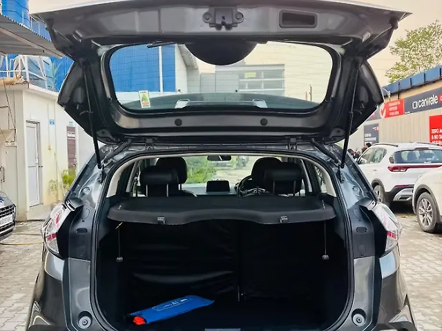Used Tata Nexon [2020-2023] XZ Plus (HS) in Guwahati