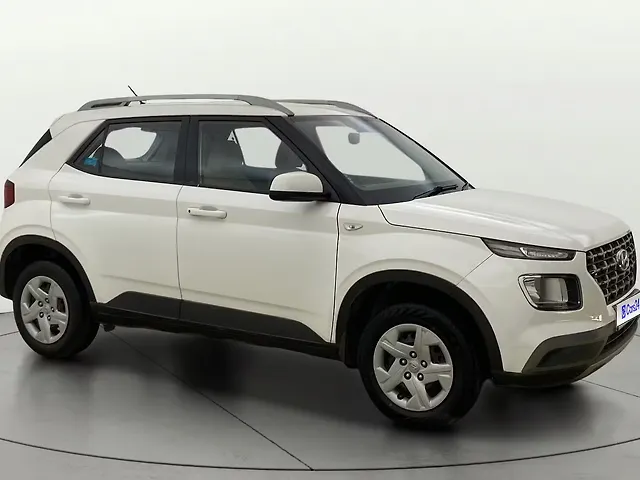 Used 2019 Hyundai Venue in Mumbai