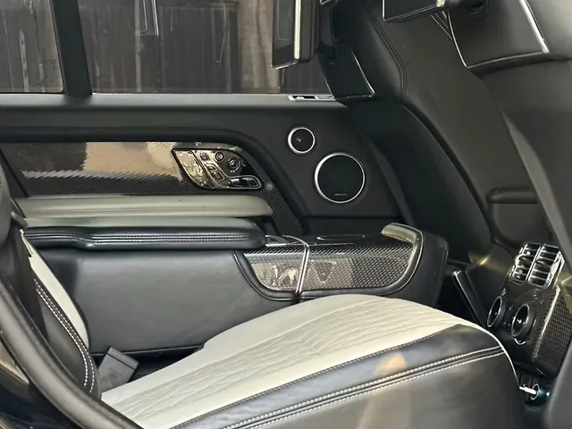 Used Land Rover Range Rover [2018-2022] SV 4.4 Petrol LWB 4 Seater in Mumbai