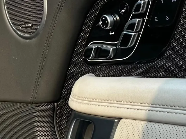 Used Land Rover Range Rover [2018-2022] SV 4.4 Petrol LWB 4 Seater in Mumbai