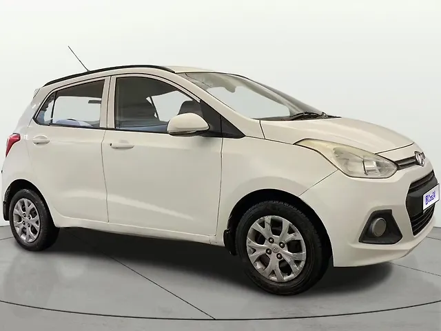 Used 2015 Hyundai Grand i10 in Lucknow