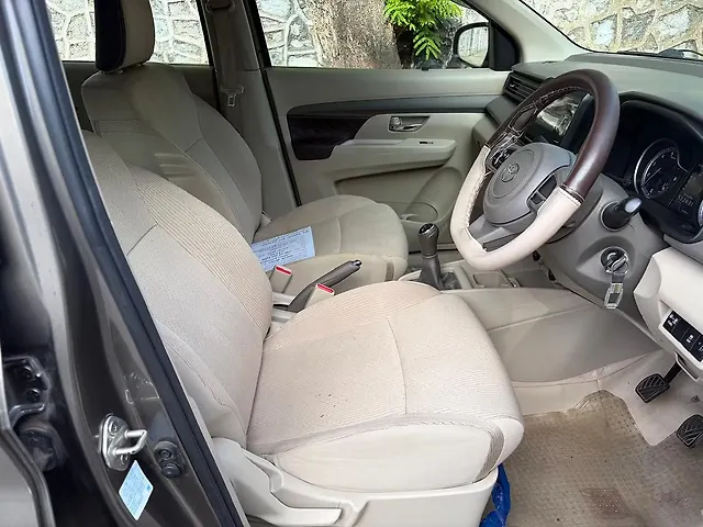 Used Toyota Rumion S CNG [2023-2025] in Mumbai