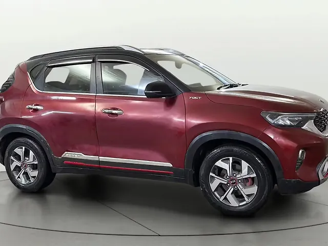 Used 2020 Kia Sonet in Delhi