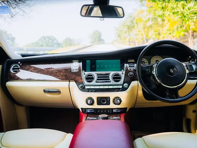 Used Rolls-Royce Ghost Petrol in Delhi