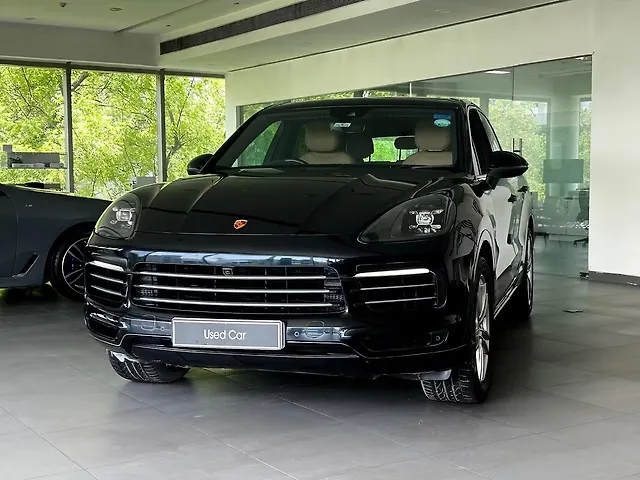 Used 2022 Porsche Cayenne in Delhi