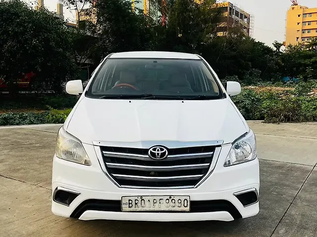 Used 2016 Toyota Innova in Patna