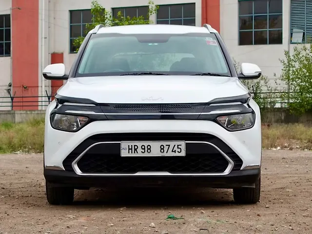 Used 2023 Kia Carens in Delhi