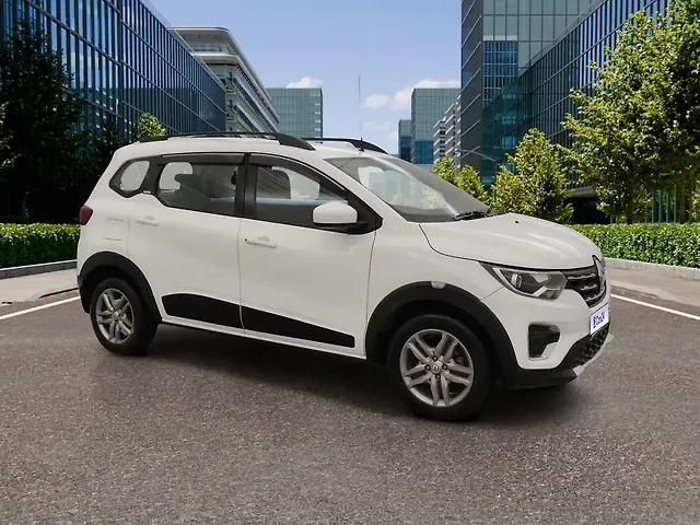 Used 2021 Renault Triber in Pune
