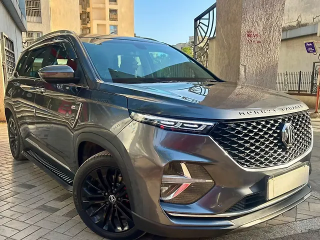 Used 2022 MG Hector Plus in Thane