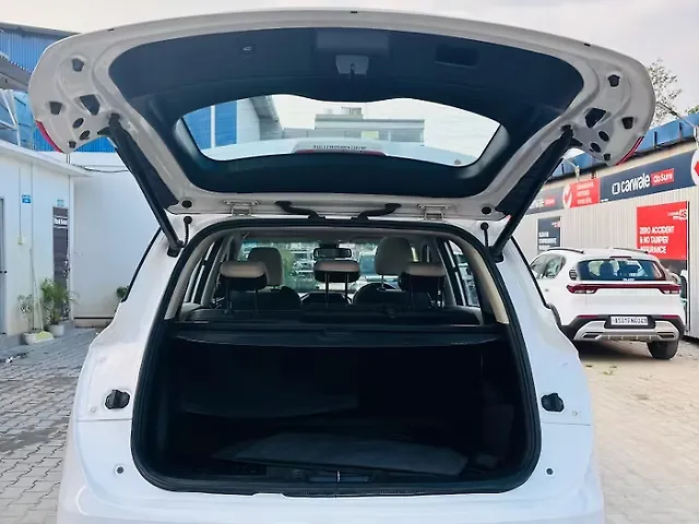 Used MG Hector [2021-2023] Sharp 1.5 Petrol CVT in Guwahati