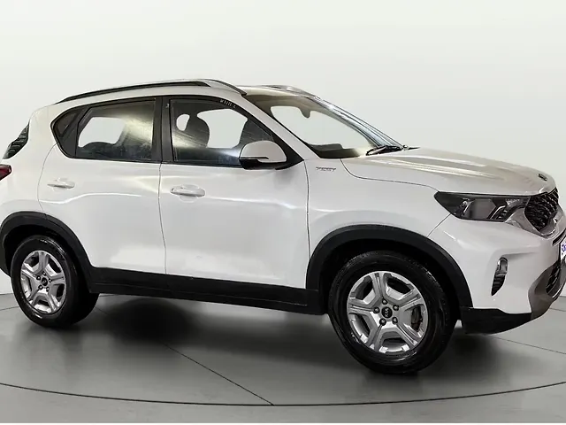 Used 2021 Kia Sonet in Delhi