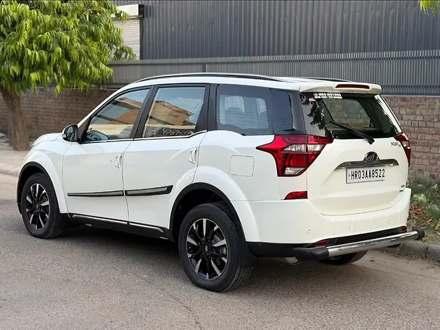 Used Mahindra XUV500 W11 Opt AT in Chandigarh Used Mahindra XUV500 W11 Opt AT in Chandigarh