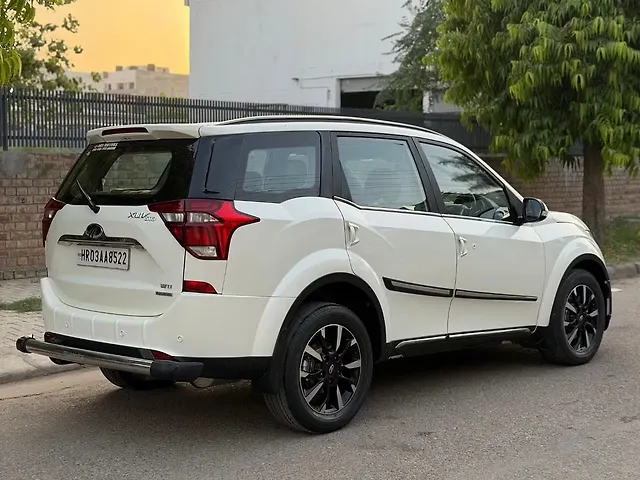 Used Mahindra XUV500 W11 Opt AT in Chandigarh Used Mahindra XUV500 W11 Opt AT in Chandigarh