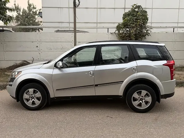 Used Mahindra XUV500 [2011-2015] W8 in Chandigarh