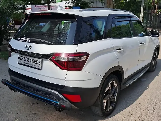 Used Hyundai Alcazar [2023-2024] Platinum (O) 7 Seater 1.5 Diesel AT in Lucknow