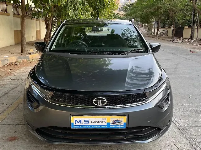 Used 2022 Tata Altroz in Mumbai