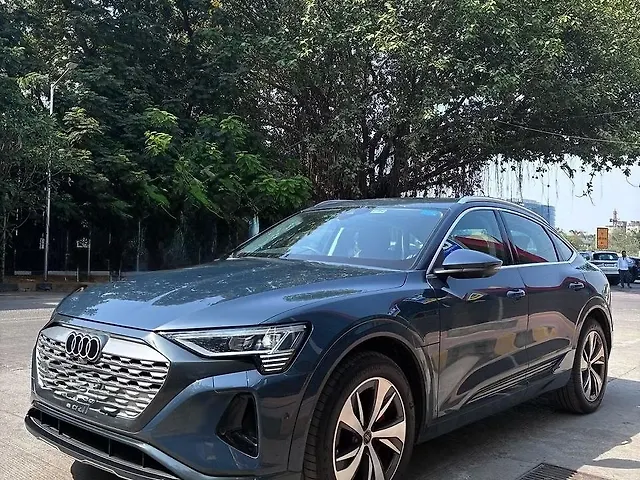 2024 Audi Q8 e-tron - Photo 3