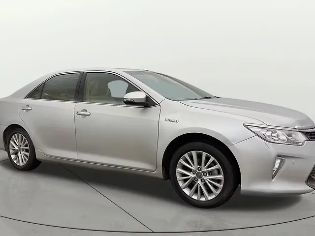 Used 2016 Toyota Camry in Delhi