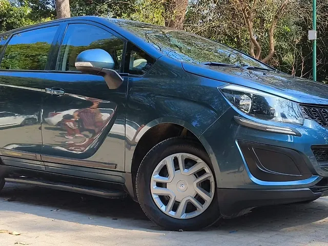 Used 2018 Mahindra Marazzo in Delhi