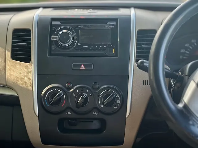 Used Maruti Suzuki Wagon R 1.0 [2014-2019] LXI CNG in Valsad