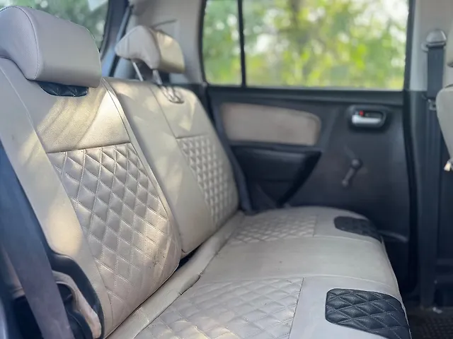 Used Maruti Suzuki Wagon R 1.0 [2014-2019] LXI CNG in Valsad