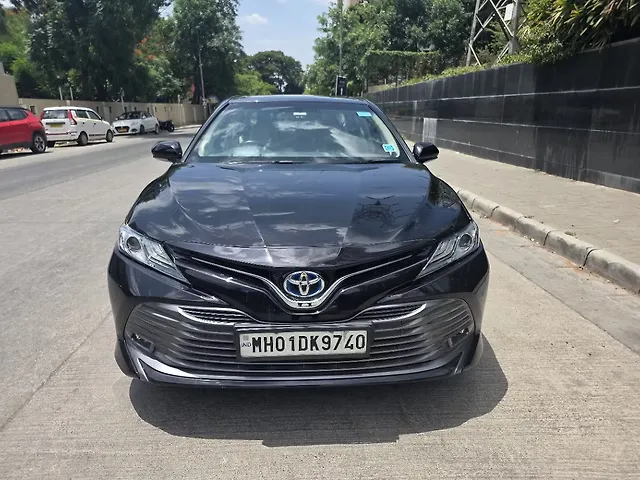 Used 2020 Toyota Camry in Pune Used 2020 Toyota Camry in Pune