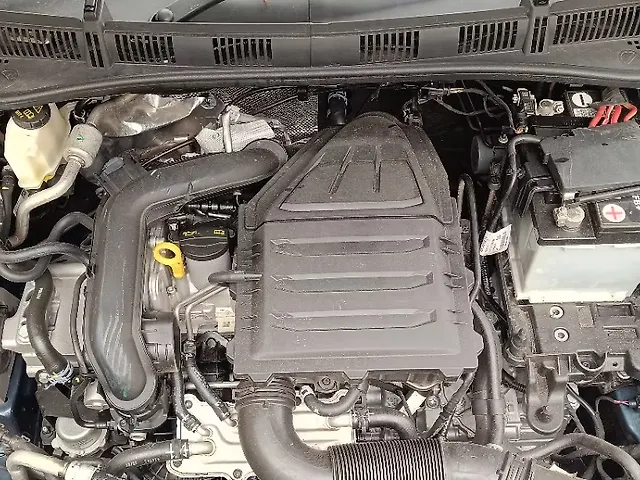 Used Volkswagen Virtus Highline Petrol 1.0L Turbo Automatic (TC) in Bangalore