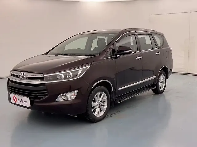 Used 2019 Toyota Innova Crysta in Lucknow
