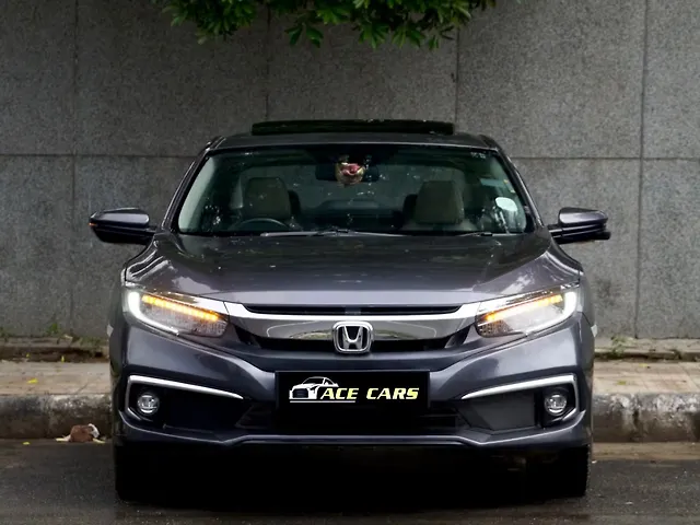 Used 2019 Honda Civic in Delhi