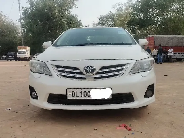 Used 2013 Toyota Corolla Altis in Delhi