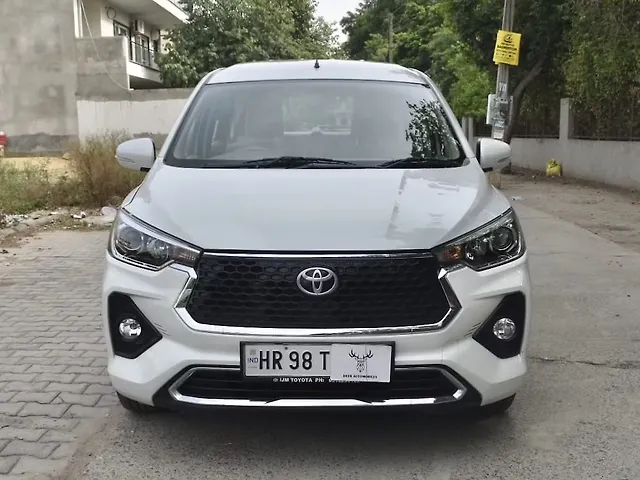Used 2024 Toyota Rumion in Gurgaon Used 2024 Toyota Rumion in Gurgaon