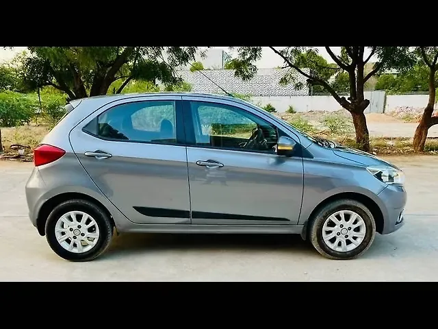Used Tata Tiago [2016-2020] Revotron XZ in Ahmedabad
