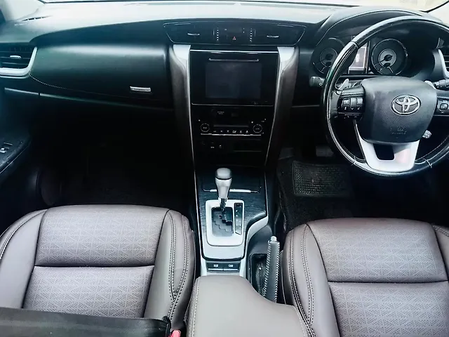 Used Toyota Fortuner [2016-2021] 2.8 4x4 AT [2016-2020] in Chandigarh