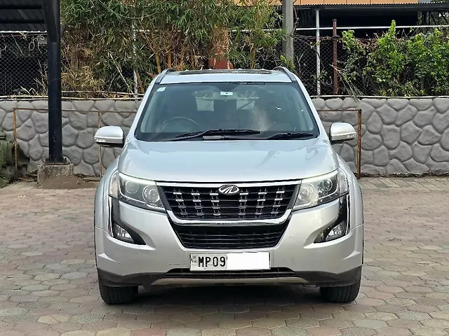 Used 2019 Mahindra XUV500 in Indore