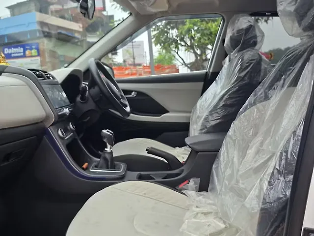 Used Hyundai Creta [2023-2024] SX 1.5 Petrol in Guwahati
