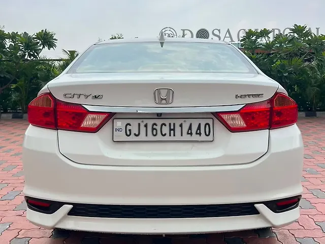 Used Honda City 4th Generation V Diesel in Surat