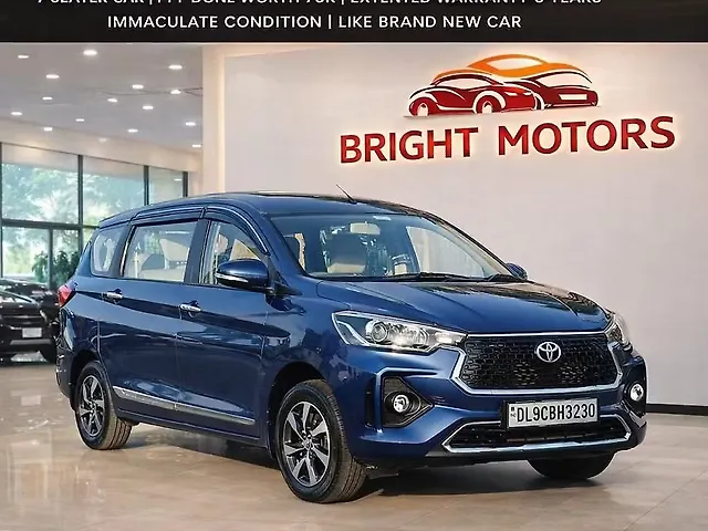 Used 2025 Toyota Rumion in Delhi