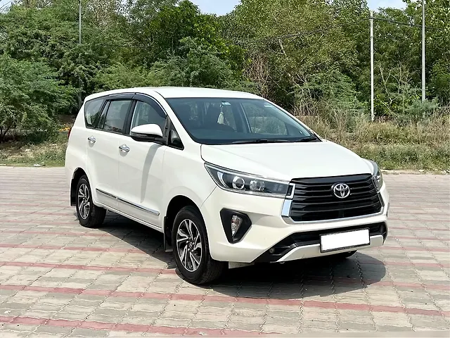 Used 2022 Toyota Innova Crysta in Delhi