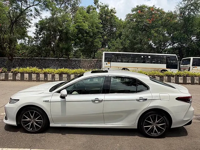 Used Toyota Camry [2022-2024] Hybrid in Mumbai