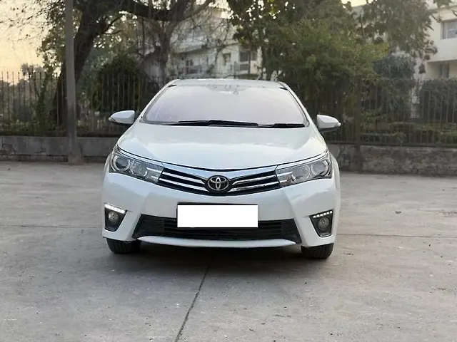 Used 2016 Toyota Corolla Altis in Delhi