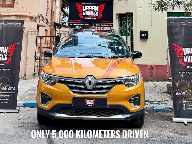 Used 2023 Renault Triber in Kolkata