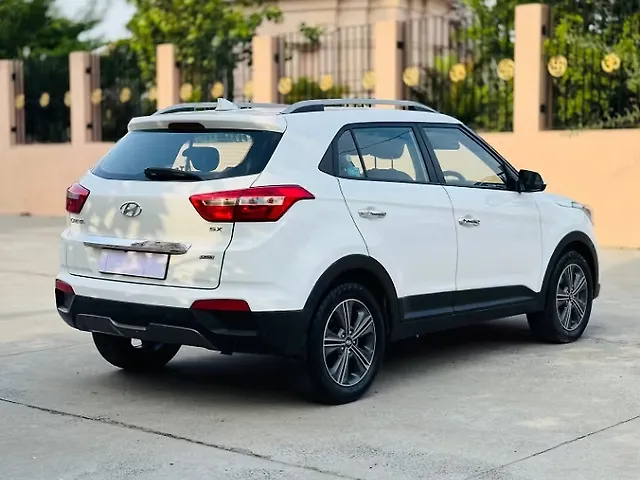 Used Hyundai Creta [2017-2018] SX Plus 1.6 CRDI Dual Tone in Vadodara
