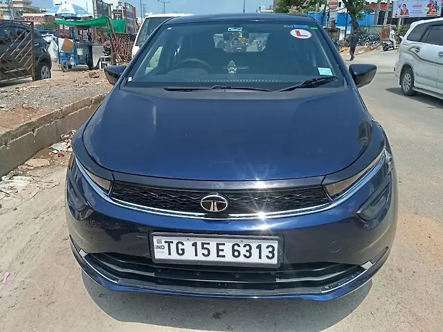 Used 2025 Tata Altroz in Hyderabad Used 2025 Tata Altroz in Hyderabad