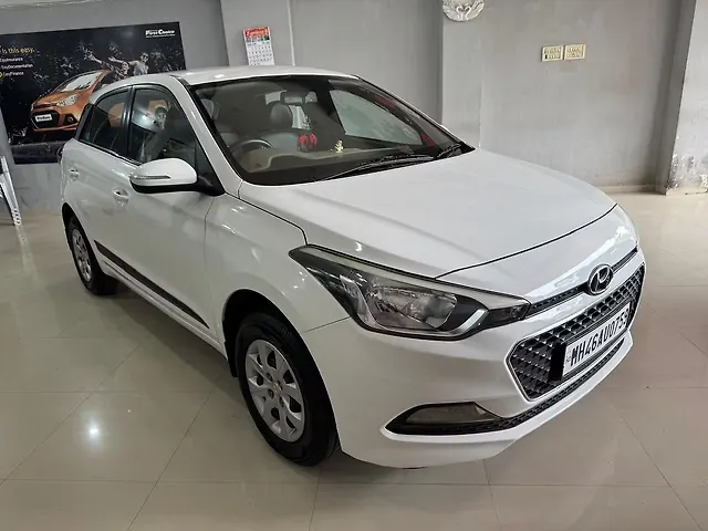 Used 2016 Hyundai Elite i20 in Thane