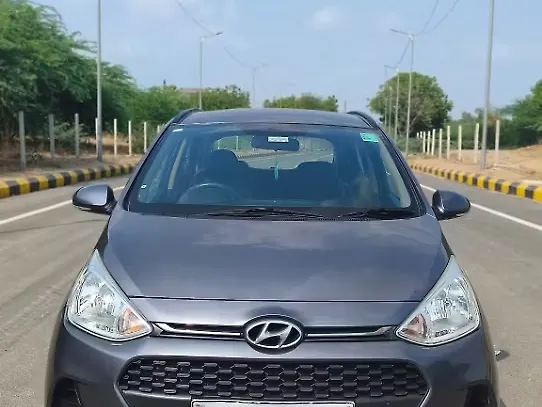 Used 2018 Hyundai i10 in Ahmedabad