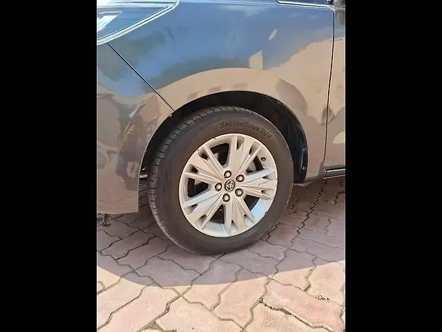 Used Toyota Innova Crysta [2016-2020] 2.4 Z 7 STR in Lucknow