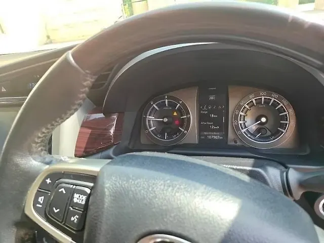 Used Toyota Innova Crysta [2016-2020] 2.4 Z 7 STR in Lucknow
